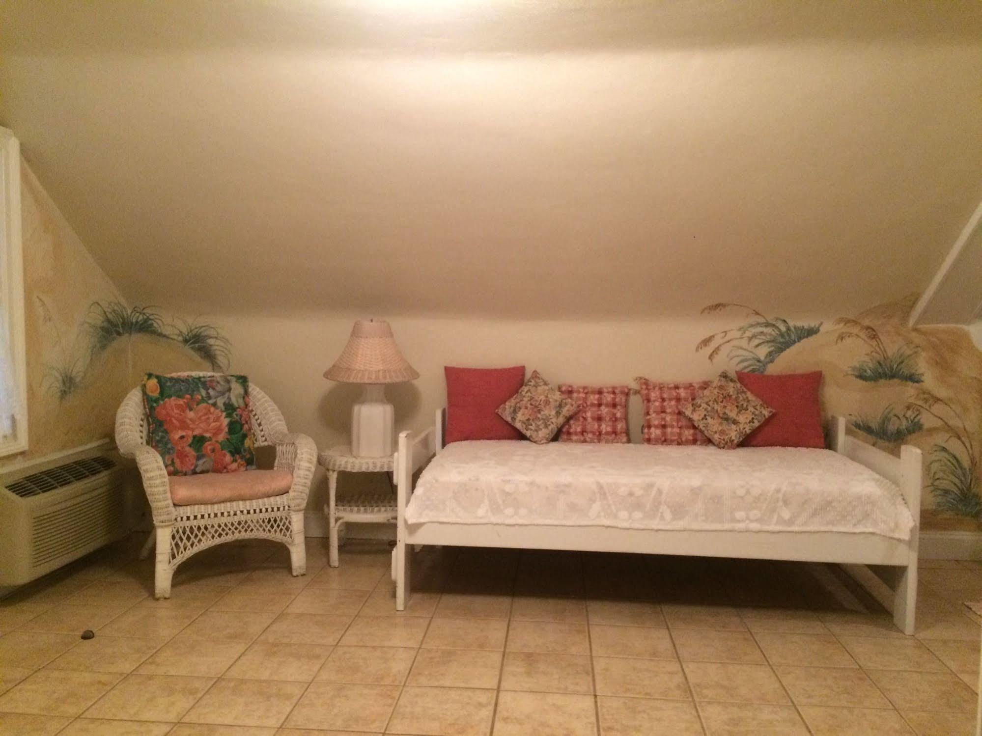 Angie'S Guest Cottage Virginia Beach Esterno foto